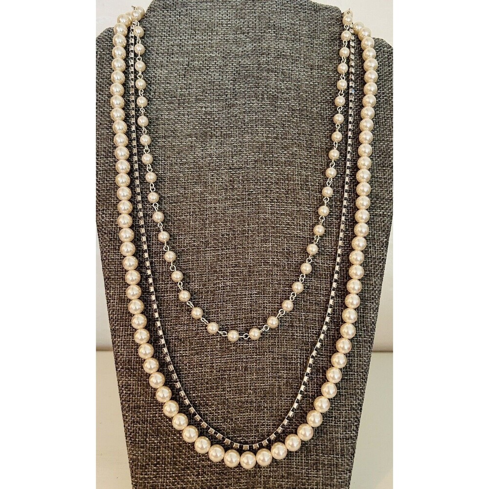 RMN Multi-strand Faux Pearl Bib Necklace 18+" Romantic